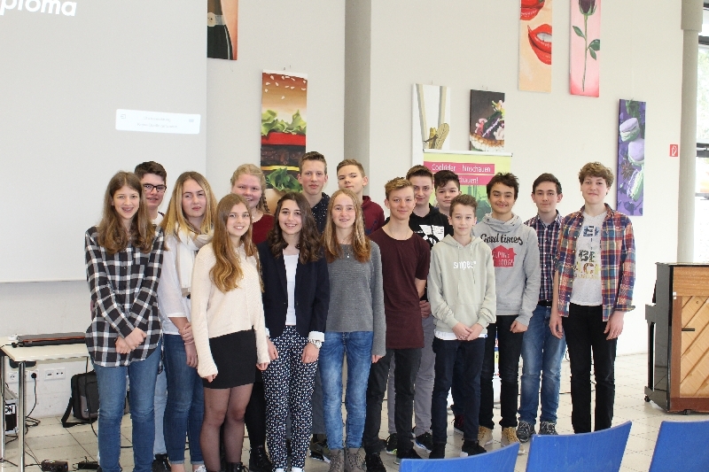 Christoph Jacob Treu Gymnasium Abschlussveranstaltung Christoph-Jacob-Treu-Gymnasium, Lauf 2017